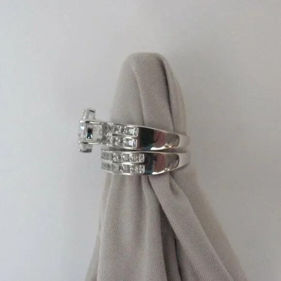 Bella Luce 9.25ctw Rhodium Over .925 Sterling Silver Ring With Band Size 8 EUC - Picture 6 of 9